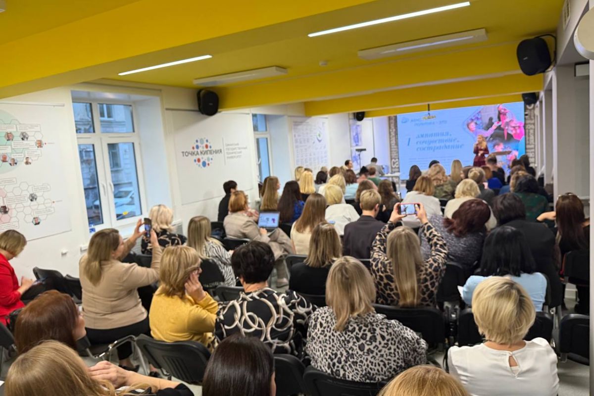 Мягкая сила: в Самаре  прошло первое занятие  женской политшколы