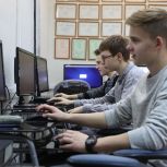 В Вологодской области свыше 270 детей участников СВО бесплатно осваивают новые профессии