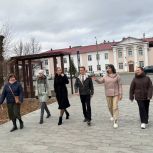 Партийцы Соль-Илецка проверили благоустройство сквера по улице Карла Маркса