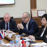 Присвоение статуса «Ветеран боевых действий» защитникам ДНР и ЛНР обсудили в Алтайском крае