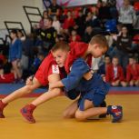 В Севастополе прошло первенство по самбо, приуроченное к 50-летию Гагаринского района