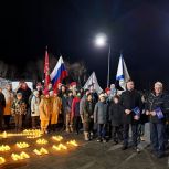 «Огненные картины» памяти: единороссы Мурманской области почтили подвиг защитников Заполярья