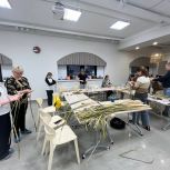 В Перми состоялся мастер-класс для семей по изготовлению кормушки