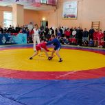 «Единая Россия» организовала соревнования по самбо в Волгоградской области