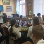 Единороссами Уйского местного отделения партии «Единая Россия» проведен важный музейный урок на тему «Наши герои СВО»