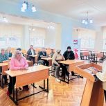 В Орловской области «Женское движение Единой России» запустило выездной проект консультационной поддержки женщин