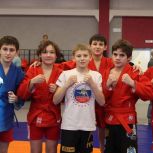 В Тарко-Сале (ЯНАО) по партпроекту «Единой России» «Выбор сильных» состоялся турнир по самбо