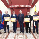 Леонид Черкесов поздравил работников АПК Чувашии с рекордным урожаем и пожелал новых достижений