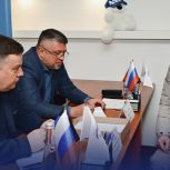 Люди приходят на депутатские приёмы, чтобы их наконец услышали, в надежде получить реальную помощь