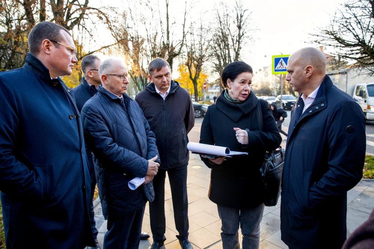 Калининградские единороссы проинспектировали ход работ по благоустройству на двух городских объектах