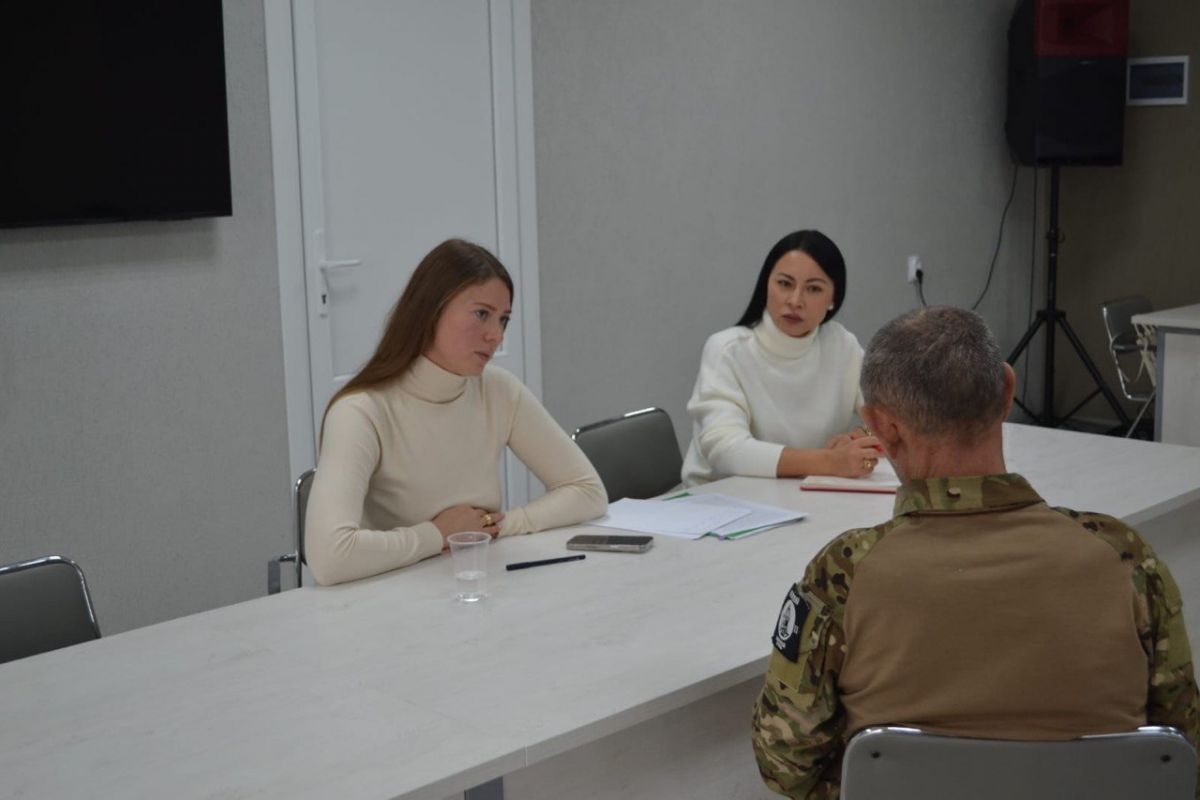 В саратовском реабилитационном центре для бойцов СВО состоялась юридическая консультация