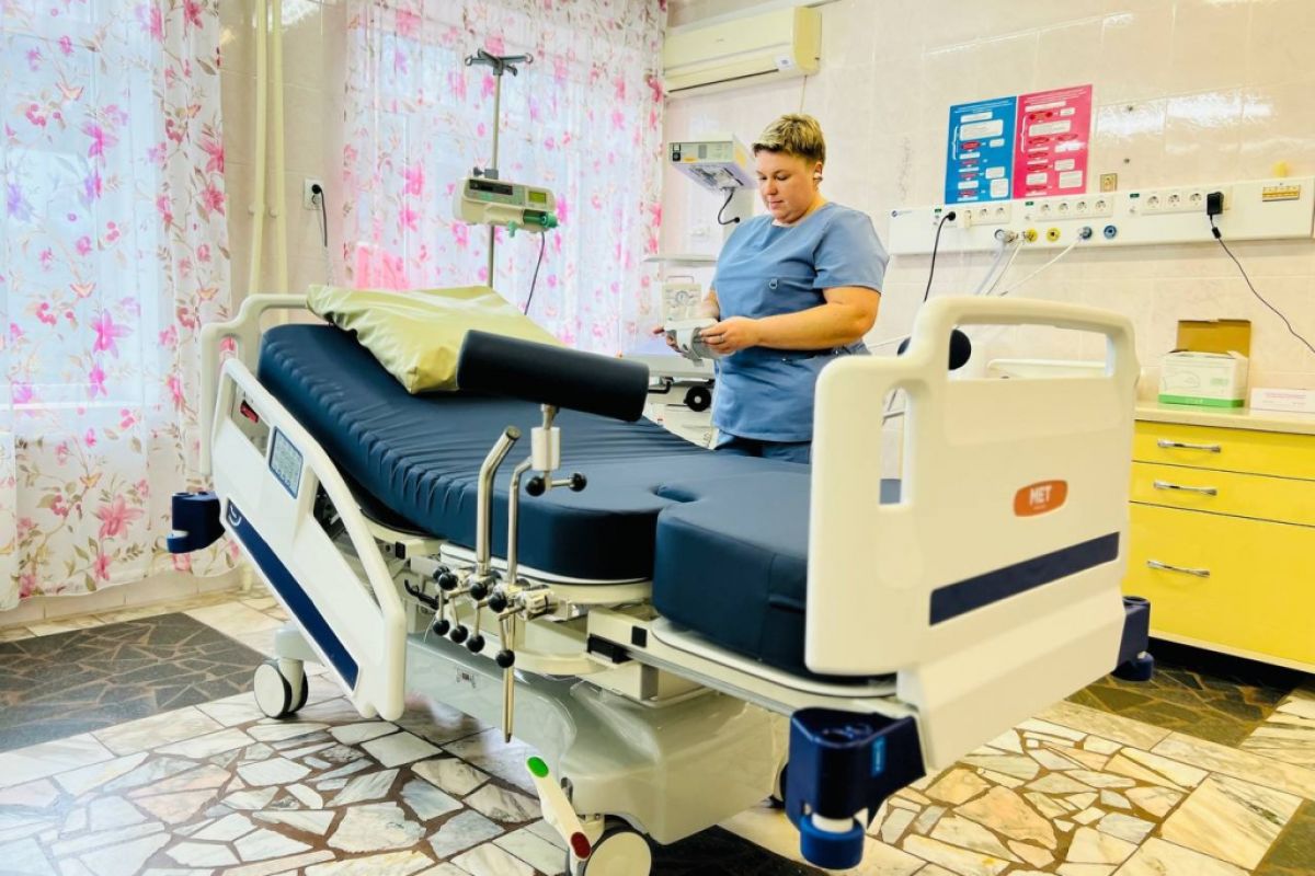 В медучреждениях Приморья по народной программе «Единой России» обновляют оборудование для помощи женщинам и новорождённым