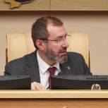 На совместном заседании комитетов и комиссий Александр Ведерников призвал сохранить реализацию инициативных проектов в муниципалитетах