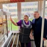 Депутат «Единой России» Магомед Дарсигов помог в модернизации пищеблока ростовской школы №30