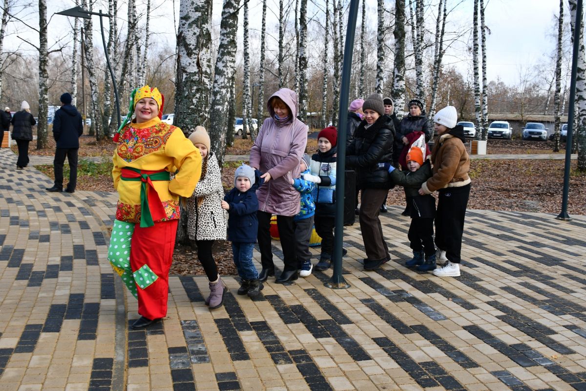 В Сасове открыли сквер «100 березок»