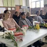 В Новотроицком округе Херсонской области «Единая Россия» организовала праздник для женщин и детей