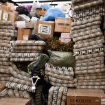 Многотонная фура из Троицка доставила гуманитарный груз для наших защитников в зону СВО