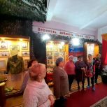 При поддержке «Единой России» в Чертковском районе прошла фотовыставка «СВО. Zащитники Отечества»