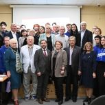 При поддержке «Единой России» в Музее обороны Москвы состоялась встреча представителей МГЕР с потомками краснодонских молодогвардейцев