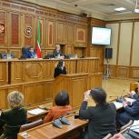 Вопросы повышения инвестиционной привлекательности Татарстана обсудили на заседании фракции «Единая Россия»