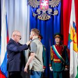 Александр Соколов вручил государственные награды от Президента Владимира Путина