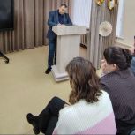 Единоросс Александр Костромичёв поможет коллективу Селиховской школы наладить дружеские связи с одной из школ Донецка