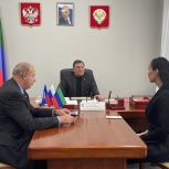 Сайгидпаша Умаханов провел личный прием граждан в Махачкале