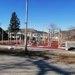 «Уже многое сделано»: благоустройство умной спортплощадки в Рудной Пристани идёт по плану