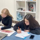 «Крепкая семья» дарит профессию: стартовало обучение второго потока в «Академии Бьютификации»