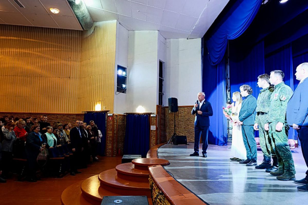 Сергей Балтабаев поблагодарил создателей патриотического спектакля