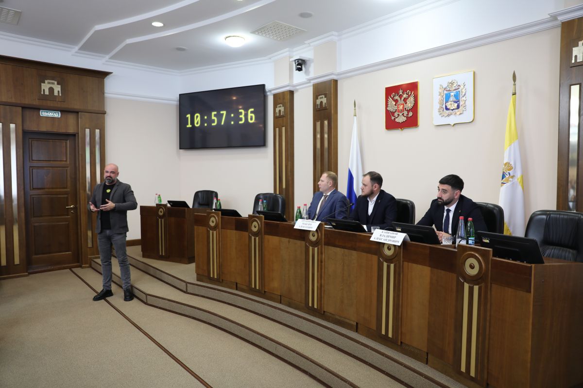 На Ставрополье «Единая Россия» организовала образовательную сессию по информационной защите для молодёжных лидеров региона