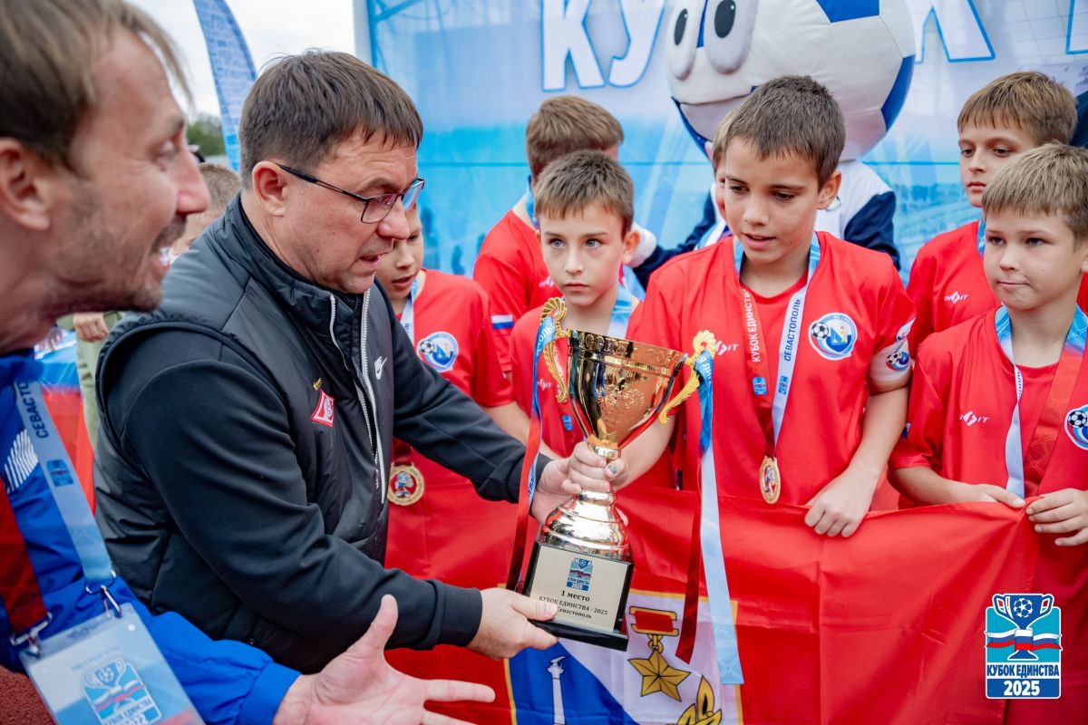 При поддержке «Единой России» в Севастополе прошел детский футбольный турнир