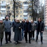 Единороссы в рамках депутатского контроля посетили отремонтированный ЦДТ «Приокский»