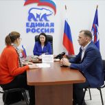 О ветеранских выплатах на депутатском приеме