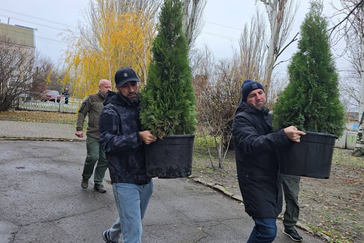 Дагестан подарил частичку красоты подшефному Михайловскому округу Запорожской области