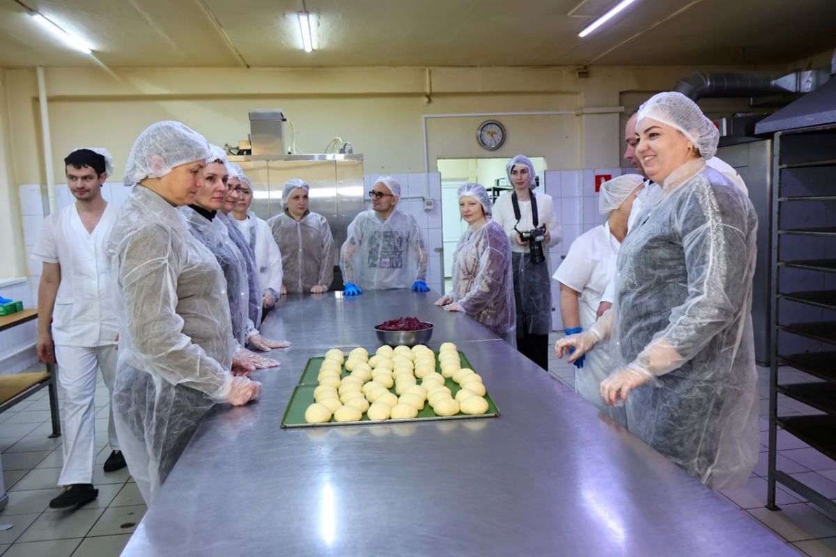 «Женское движение Единой России» провело праздник в рамках проекта «Вкус заботы» для жен, матерей и вдов участников СВО