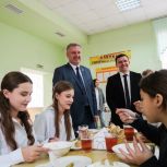 «Единая Россия» следит за качеством школьного питания в рамках партпроекта «Новая школа»