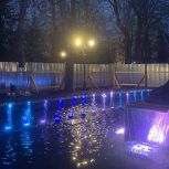 В Липках состоялся тестовый пуск реконструированного фонтана «Рыбка»