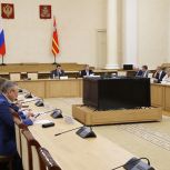 Областной бюджет на 2026 год, национальные и региональные проекты – в Смоленске состоялось собрание фракции «Единая Россия»