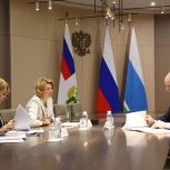 Денис Паслер обсудил с главой Минсельхоза РФ развитие агропромышленного комплекса Свердловской области