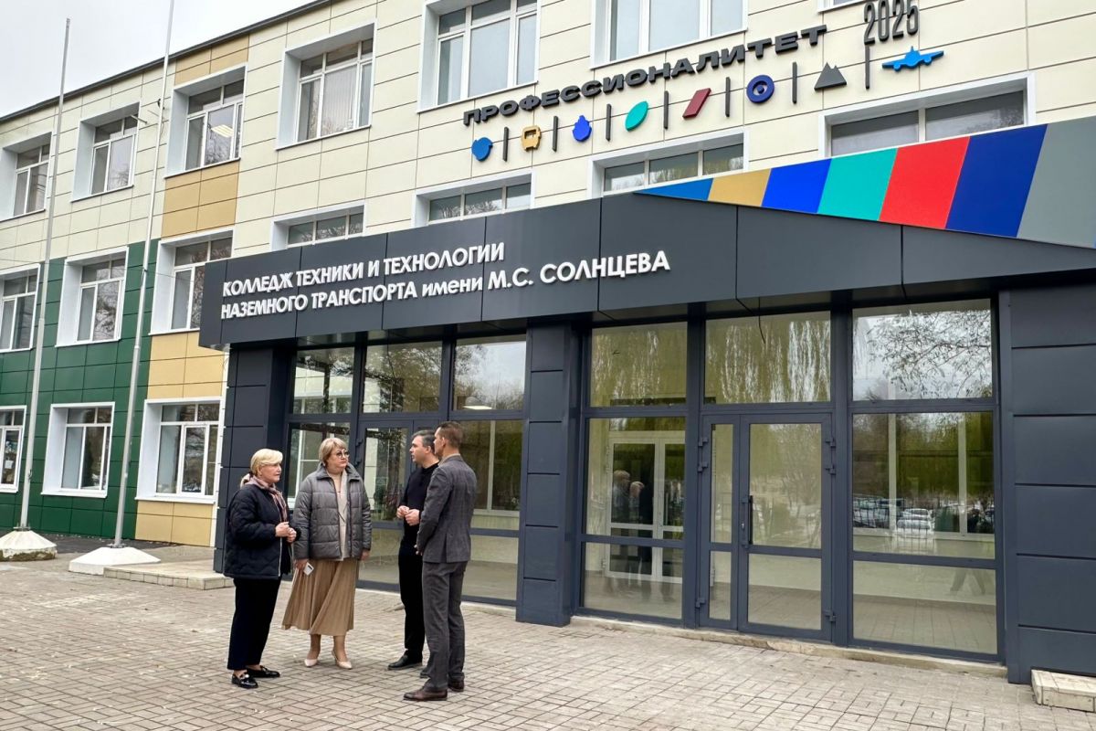 Тамара Фролова проинспектировала завершающийся капитальный ремонт в колледже имени М.С. Солнцева