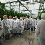 В Советском округе при поддержке партпроекта «Моя карьера с Единой Россией» проводятся профессиональные туры для молодёжи округа