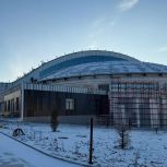 Эксперты партийного десанта: Спортивный комплекс в Нефтеюганске готов на 72%