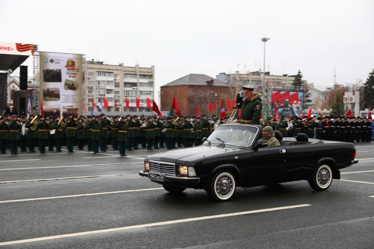 В Самаре завершился XV юбилейный Парад Памяти