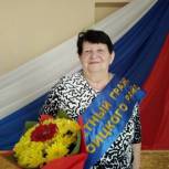 «Единая Россия» поздравила  с 80-летием  почётного гражданина Троицкого района Анну Батажову