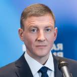 Турчак: волонтерские центры «Единой России» продолжат работу в новом формате
