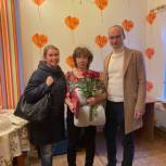 «Единая Россия» поздравляет активных жителей Курчатовского района с Днем рождения