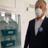 Одинцовские единороссы передали детской поликлинике медицинские шкафы