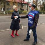 Жителям Ленинградской области бесплатно раздают маски