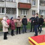 Представители «Городской среды» встретились с жителями благоустроенного двора